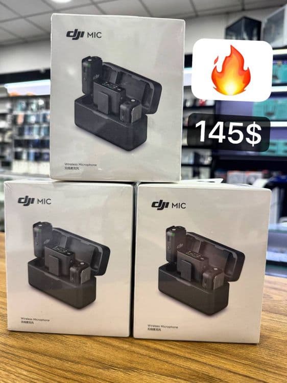 DJI Mic Wireless Microphone (2 TX + 1 RX + Charging Case) — 1
