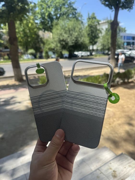 Продается чехол 15 16 17 iphone — 5