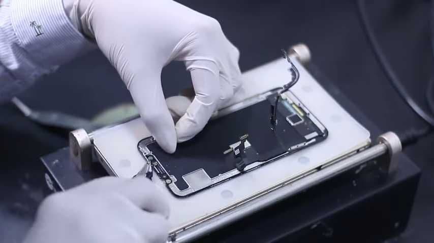 Ремонт Samsung Gusto 2/3 — замена батареи и корпуса — 2