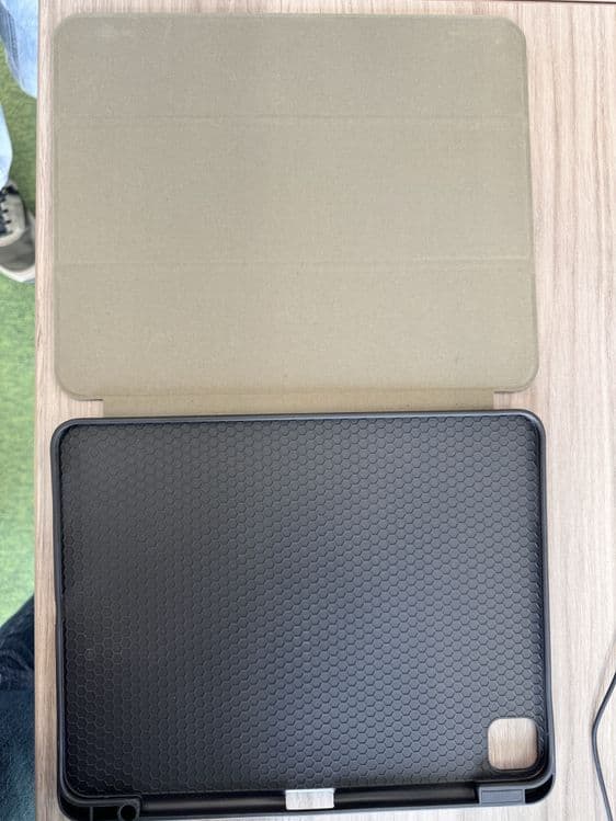Продам чехол для ipad 13 pro m4 — 1