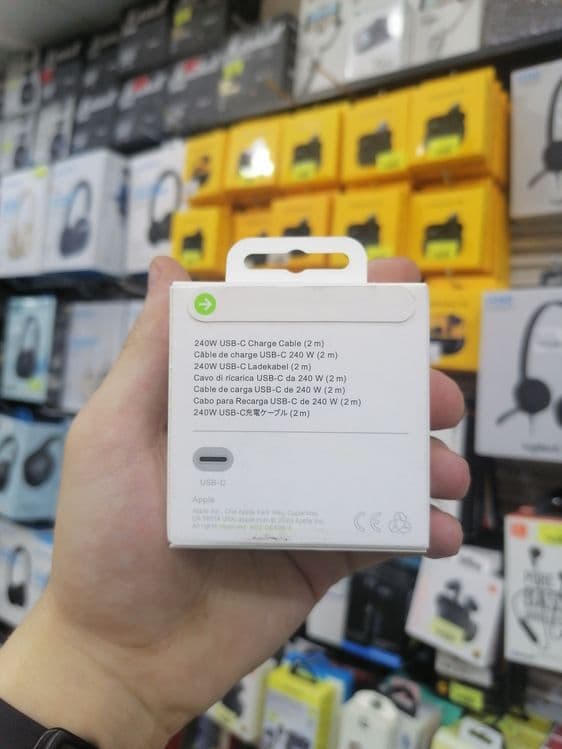 Оригинальный кабель Apple Type-C to Type-c 240w — 2