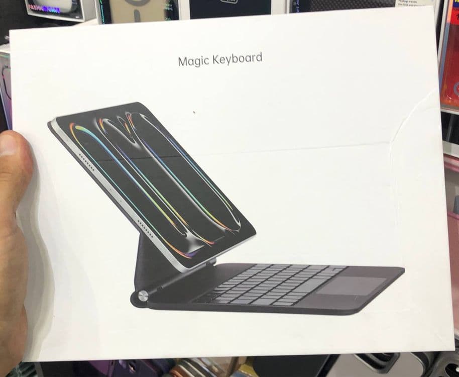 Ipad lux keyboard oq va qora rang — 4