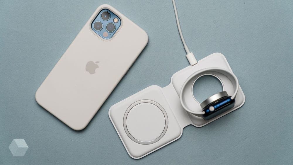 Apple MagSafe Duo Charger — 2