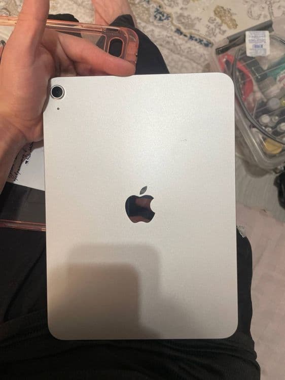 ipad a16 + Apple Pencil usb-c + комплект зарядное устройство — 1