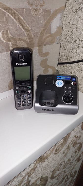 Домашний телефон  PANASONIC. Цена договорная. — 2