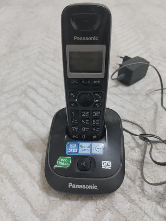 Радио телефон Panasonic KX-TG2521RUполурабочий — 1