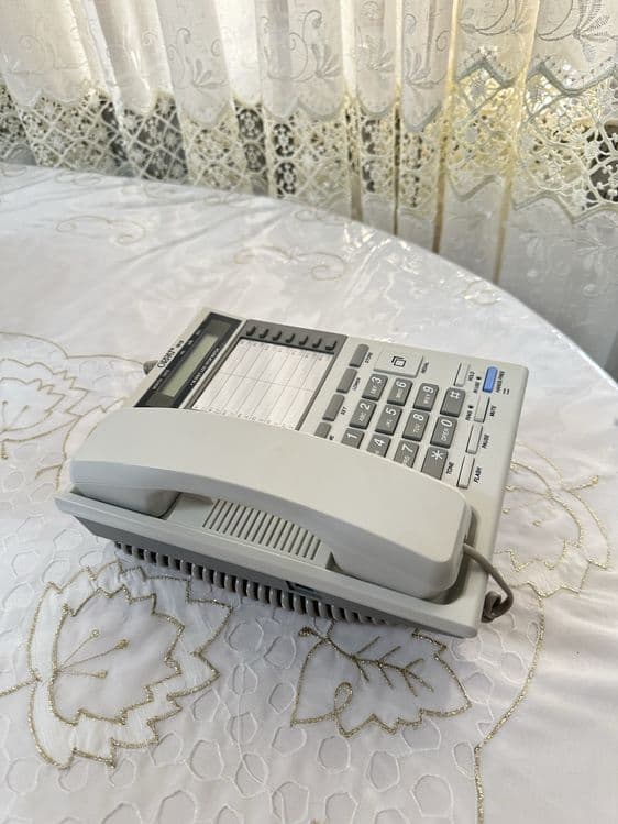 Домашний телефон холати янги идеал — 3
