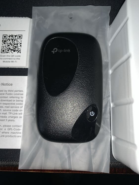 TP-Link mobile Wi-fi M7000 — 2