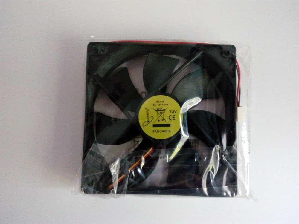 кулер 12 см. 3 pin ,DC 12V фирмы GEMBIRB — 1