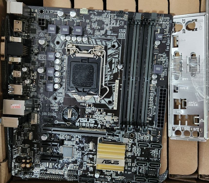 материнска ASUS B150M-A