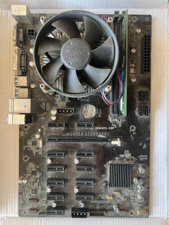 Biostar B250 + Intel Celeron + DDR4 4GB — 1