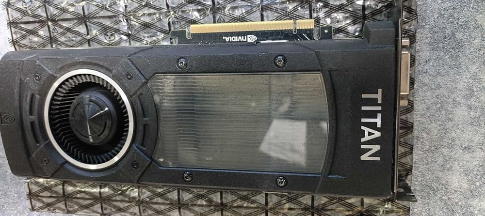 Видеокарта EVGA GeForce GTX Titan X 12Gb/384Bit. (Brand) — 6