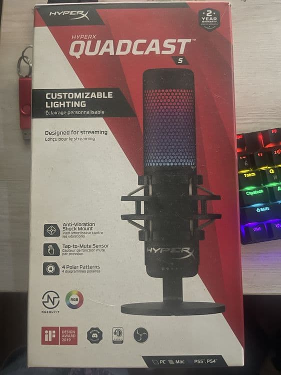 Микрофон HyperX QuadCast — 1