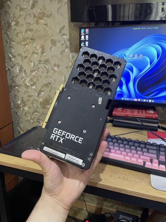 Видеокарта RTX3050 8gb (palit) — 2