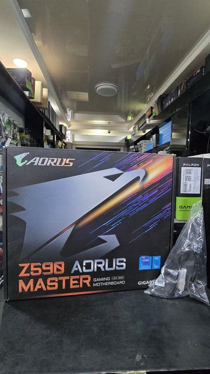 New! Z590 Aorus Master +WiFi — 1