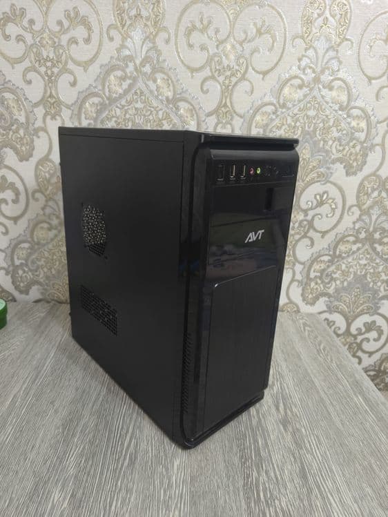 Компьютер 200$, велотреножер 200$, паравой утюг 20х$ в отличном состоя — 1