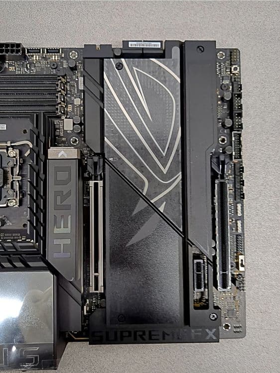 Rog Maximus Z890 Hero — 4