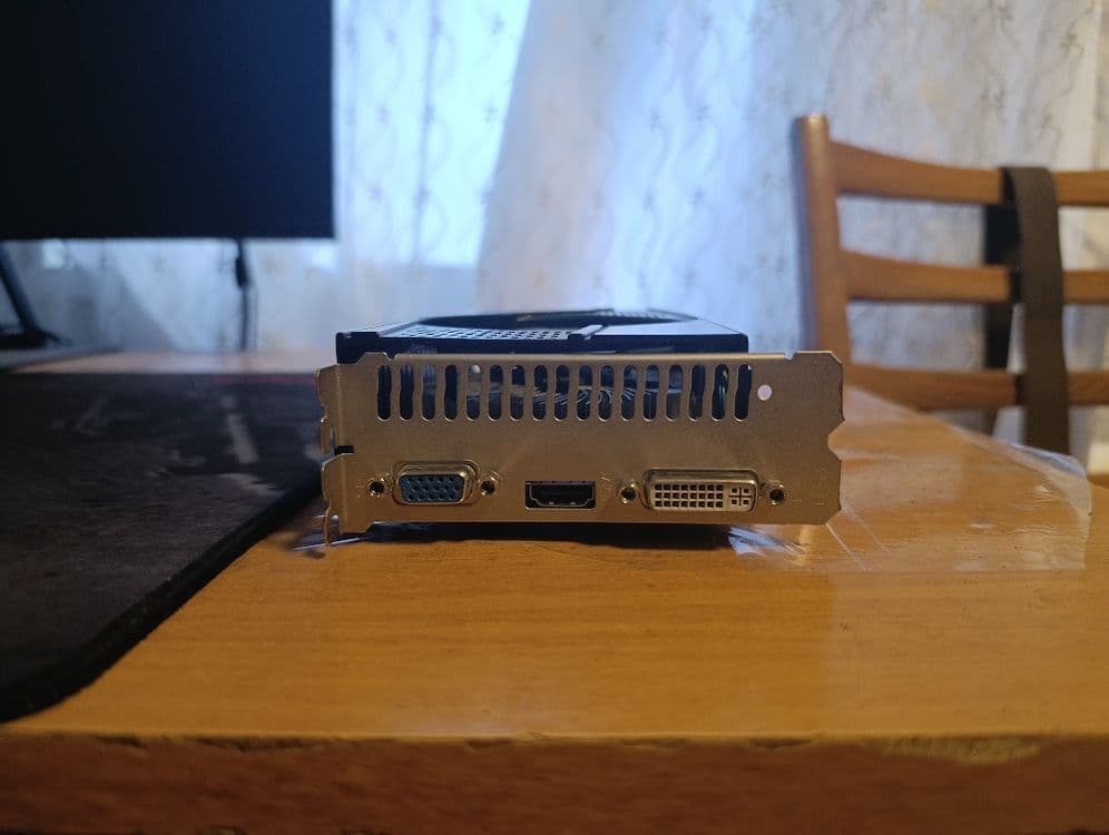 Geforce GTX 550 ti видеокарта — 4