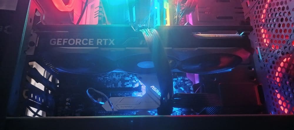 Kompyuter ASRock steel legend z390 i5 9600kf monitor 27dyum 240hz — 4