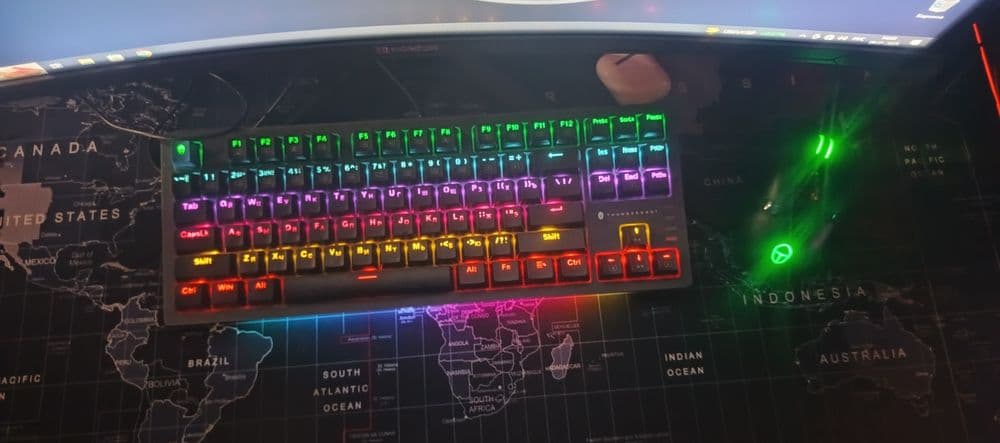 Kompyuter ASRock steel legend z390 i5 9600kf monitor 27dyum 240hz — 5