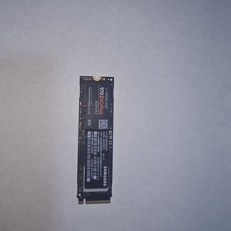 SSD-Samsung 970 EVO PLUS — 1