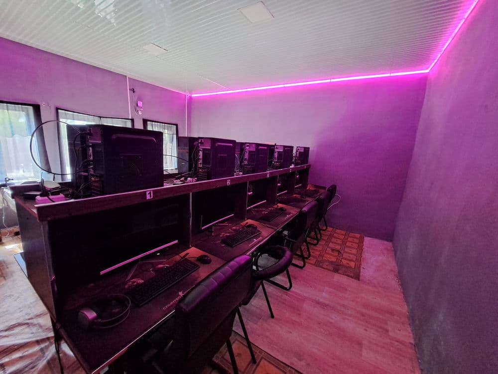 Tayyor Game Club sotiladi.10 ta kompyuter va zamonaviy mebel bilan — 3