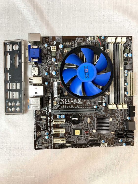 ECS Elitegroup PRO H87H3-M4 — 1
