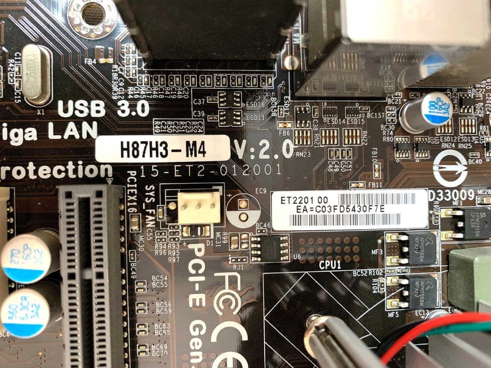 ECS Elitegroup PRO H87H3-M4 — 4