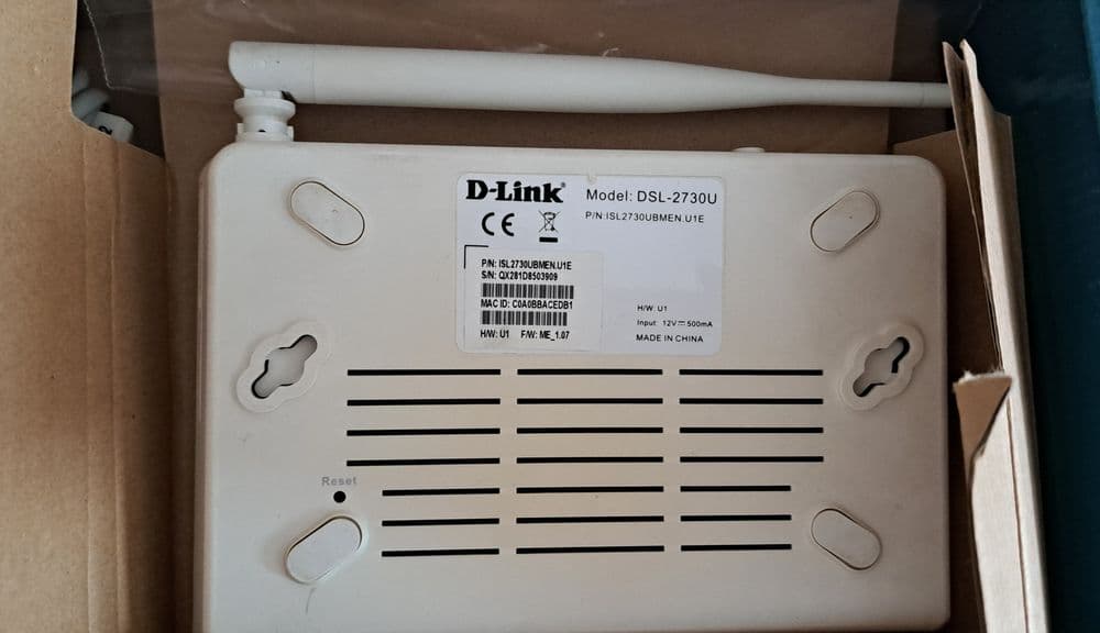 Модем D-Link DSL 2730U модем роутер — 4