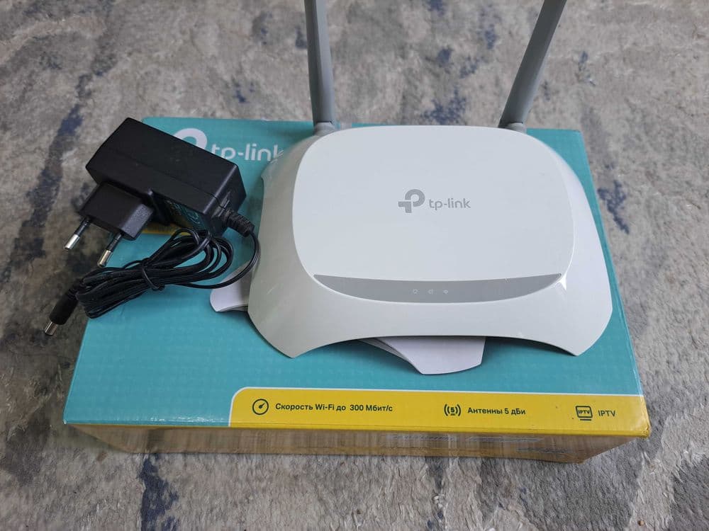 Wi-Fi роутер Tp link 840n — 1