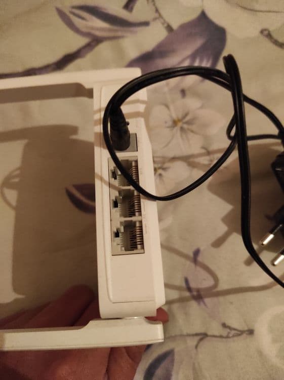 Wi fi Router. Rlsrochna pul kere. 140min som — 2