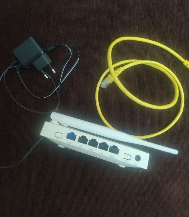 WiFi Router Netis WF2419E — 3