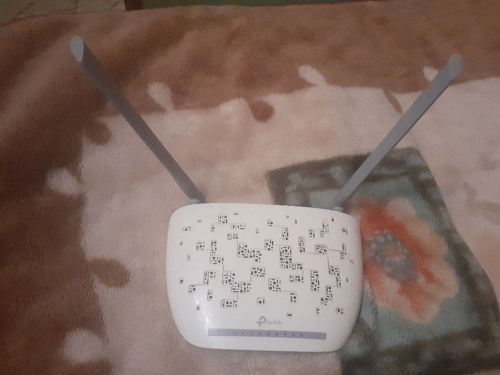Продаётся wi-fi роутер. — 3