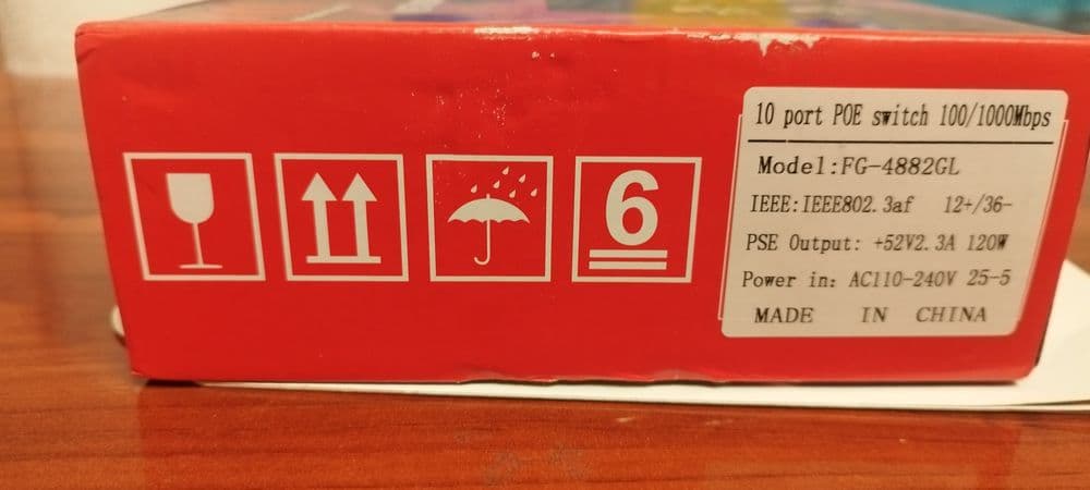 POE switch 8 port +2 port Gigabit — 2