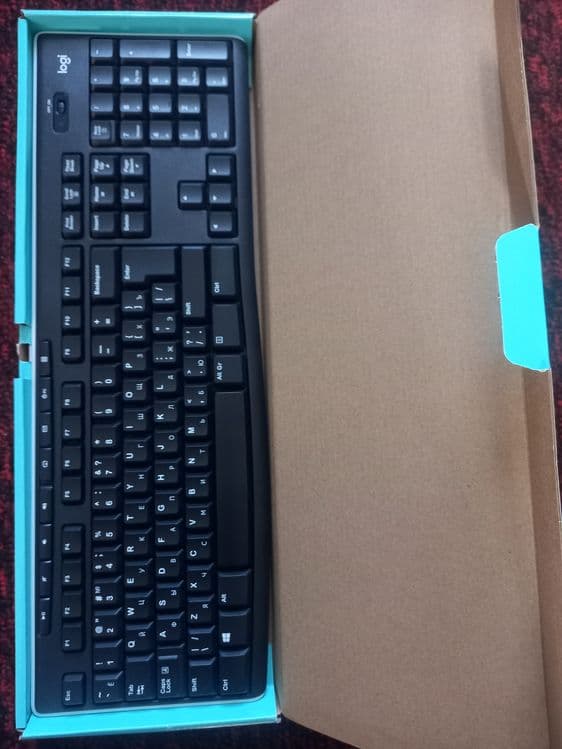 K270 logitech klaviaturasi — 1