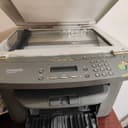 3tasi 1da printer Canon i-sensys MF4010
