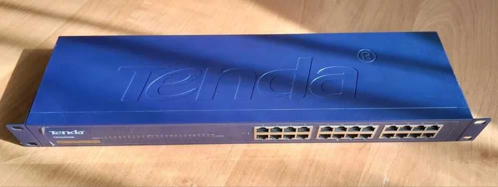 Продаётся switch коммуникатор TP-LINK , Tenda — 5