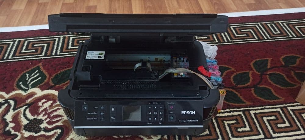 Epson Stylus Photo TX650 ko‘p funksiyali printeri ( MFP ) — 2