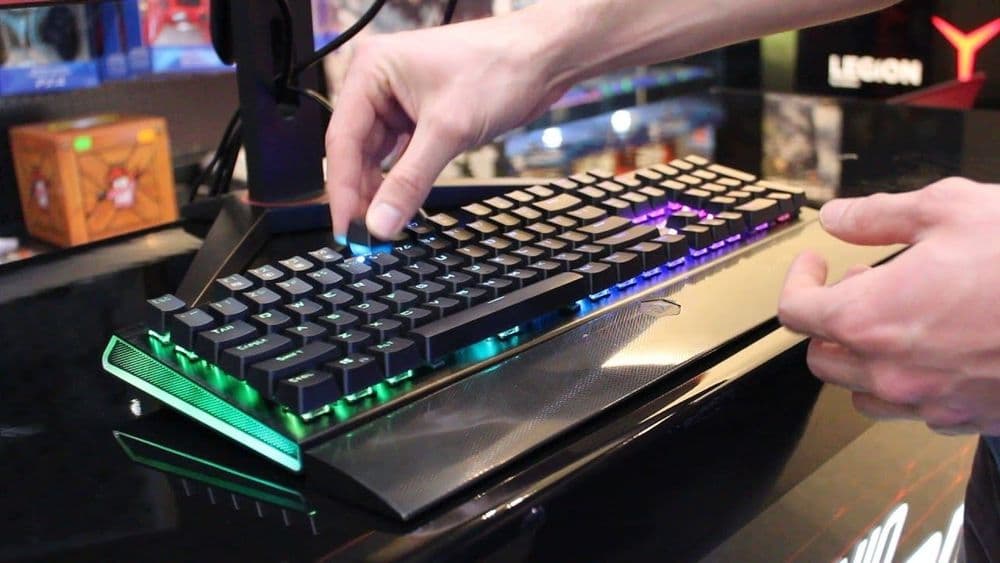Redragon Aryaman RGB/Hot-Swap/Свитчи Blue Механическая Клавиатура — 7