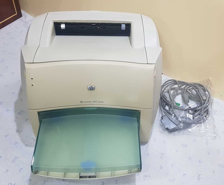 HP Laserjet 1000w printer sotiladi — 2