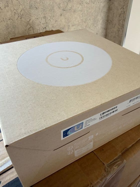 Ubiquiti UniFi U6-Pro (Wi-Fi 6) — 2
