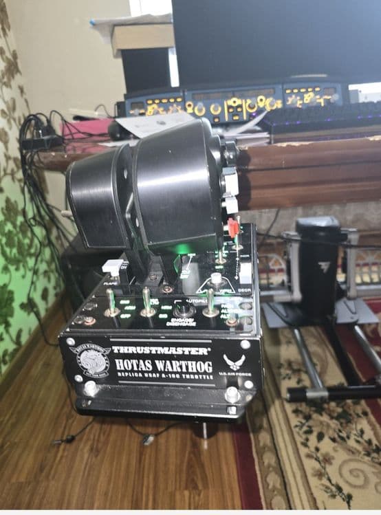 Thrustmaster Warthog Dual Throttle — 2