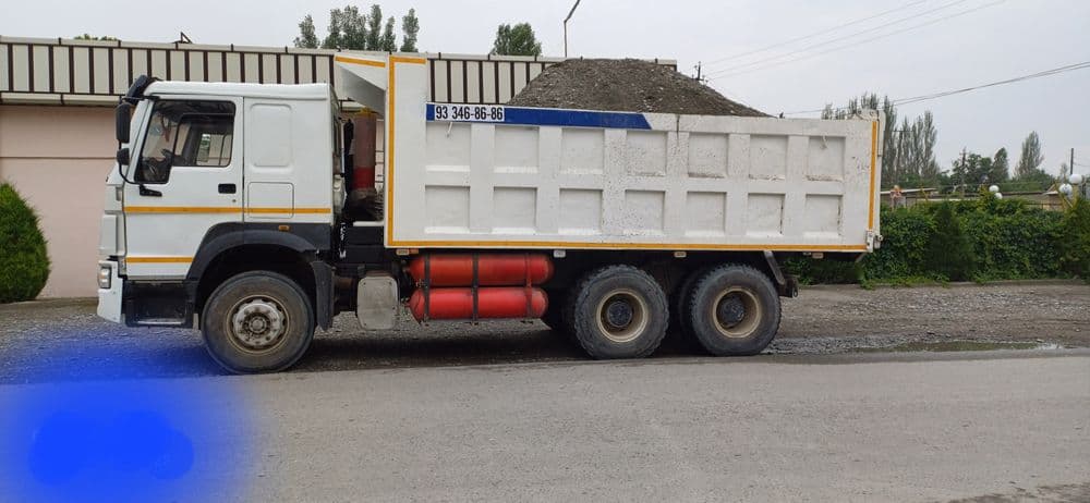 Howo sinotruk  xizmatlari  25 ton — 2