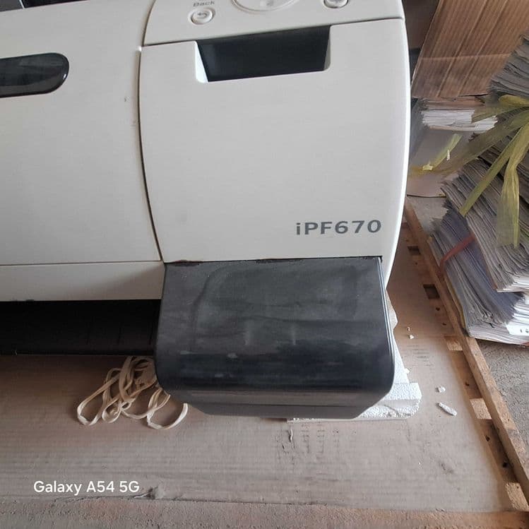 Цветной принтер Canon IPF 670 — 4