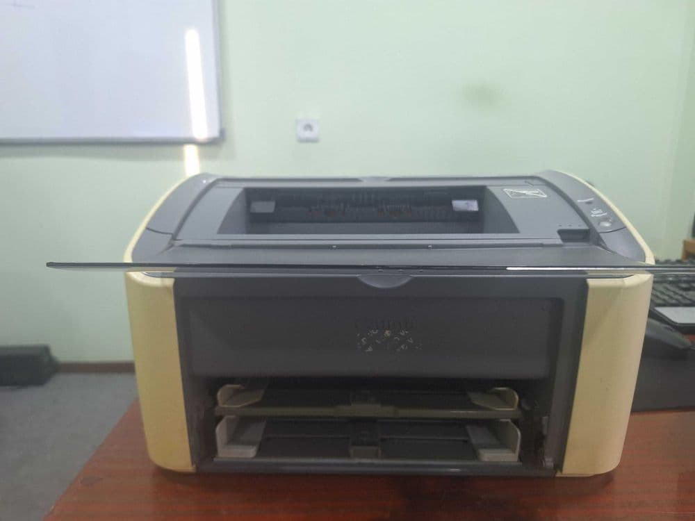 Canon LBP 2900 принтер — 1