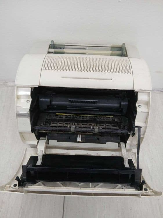 HP Laserjet 1010 printer, LBP-1120 — 4