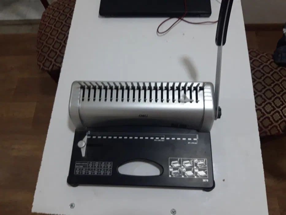 L805 Rangli printer, Pereplyot ʼ, laminator — 1
