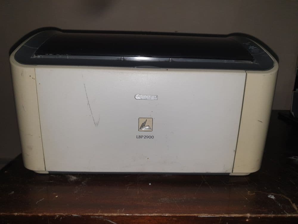 Canon LBP 2900  Xolati yaxshi kamchiligi yoq — 3