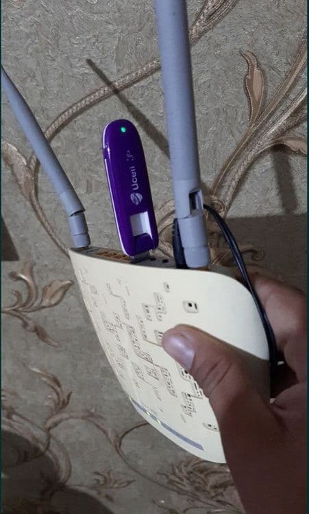 Wi fi satiladi 250 000 sum — 1