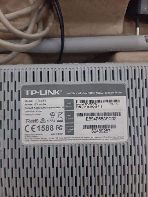 Wi fi satiladi 250 000 sum — 2